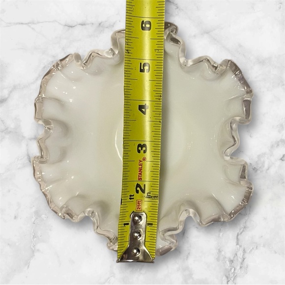 Fenton Silvercrest vintage bonbon dish - Picture 4 of 6